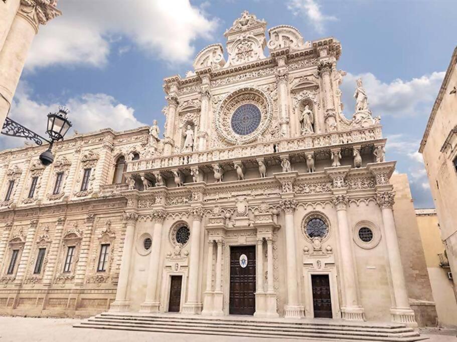 Suite Piazza Mazzini 90 Mq 5 Lecce Eksteriør bilde