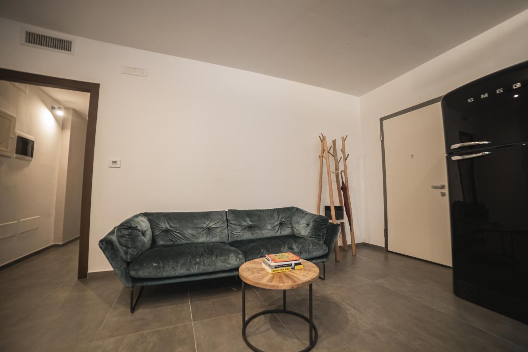 Suite Piazza Mazzini 90 Mq 5 Lecce Eksteriør bilde