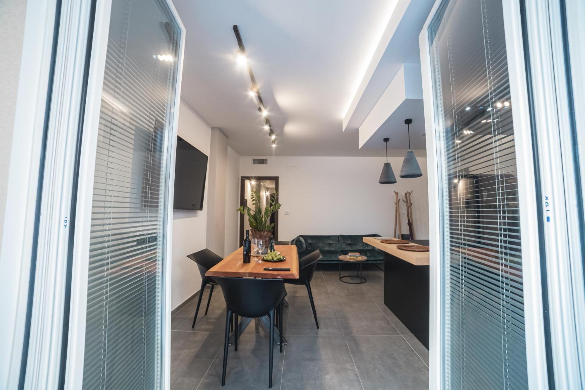 Suite Piazza Mazzini 90 Mq 5 Lecce Eksteriør bilde